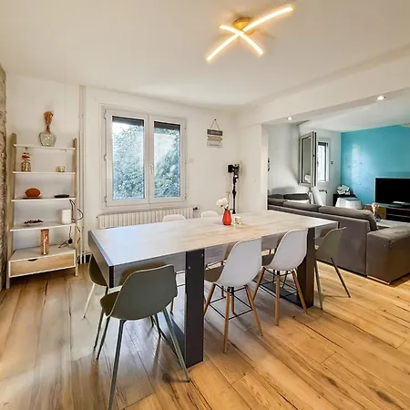 Maison Familiale Avec Jardin & Balneo