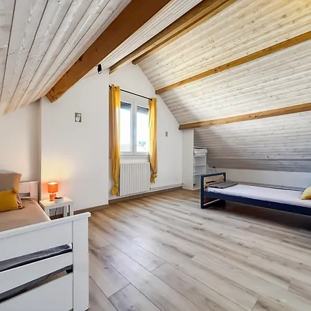 Maison Familiale Avec Jardin & Balneo * Jussac